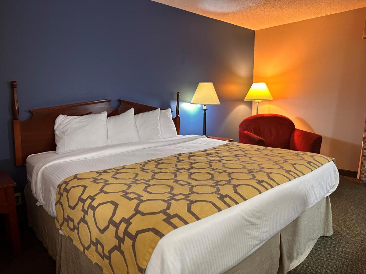Baymont By Wyndham Corydon Hotell Eksteriør bilde