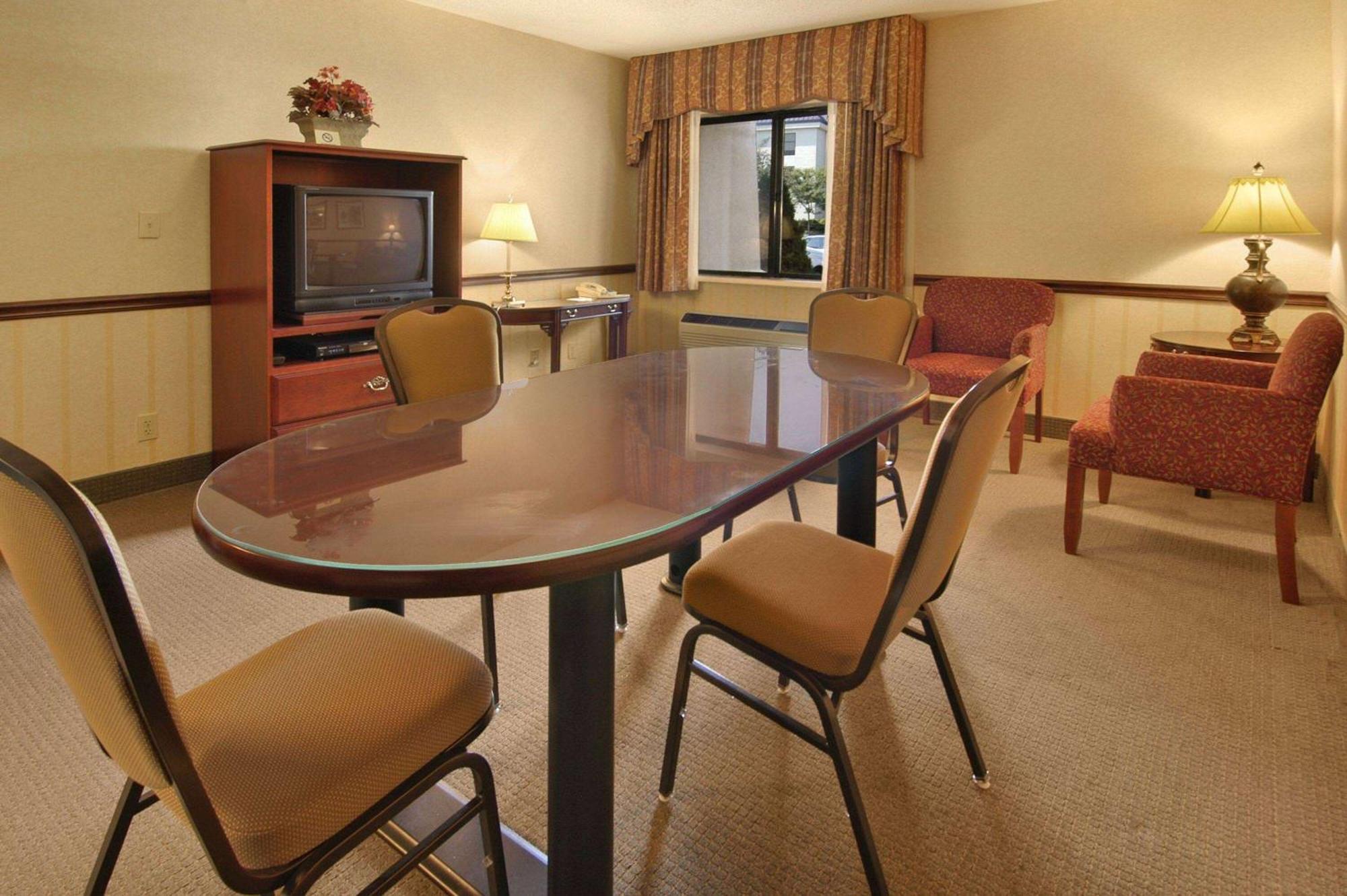 Baymont By Wyndham Corydon Hotell Eksteriør bilde